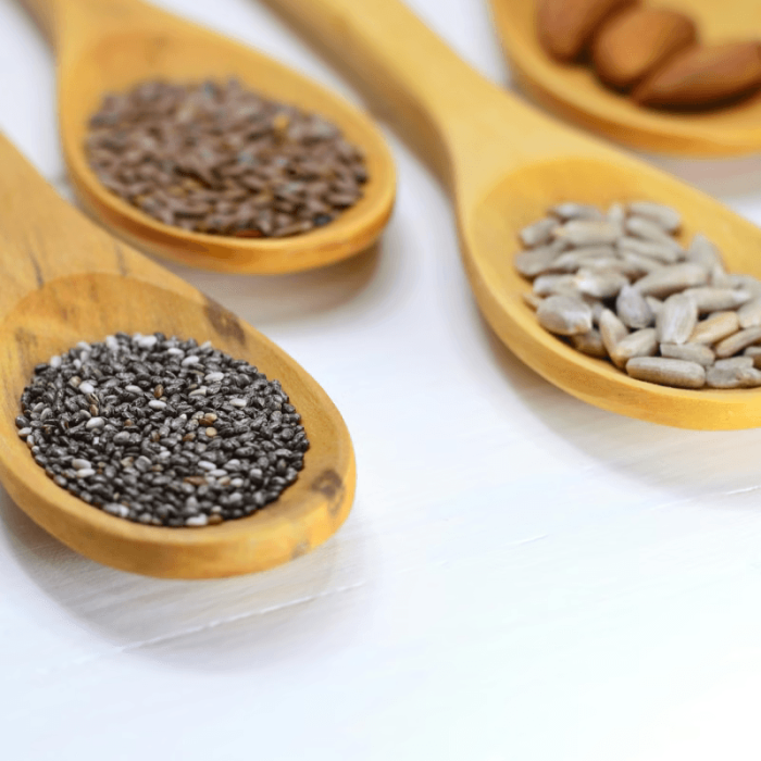 chia-seeds-with-food